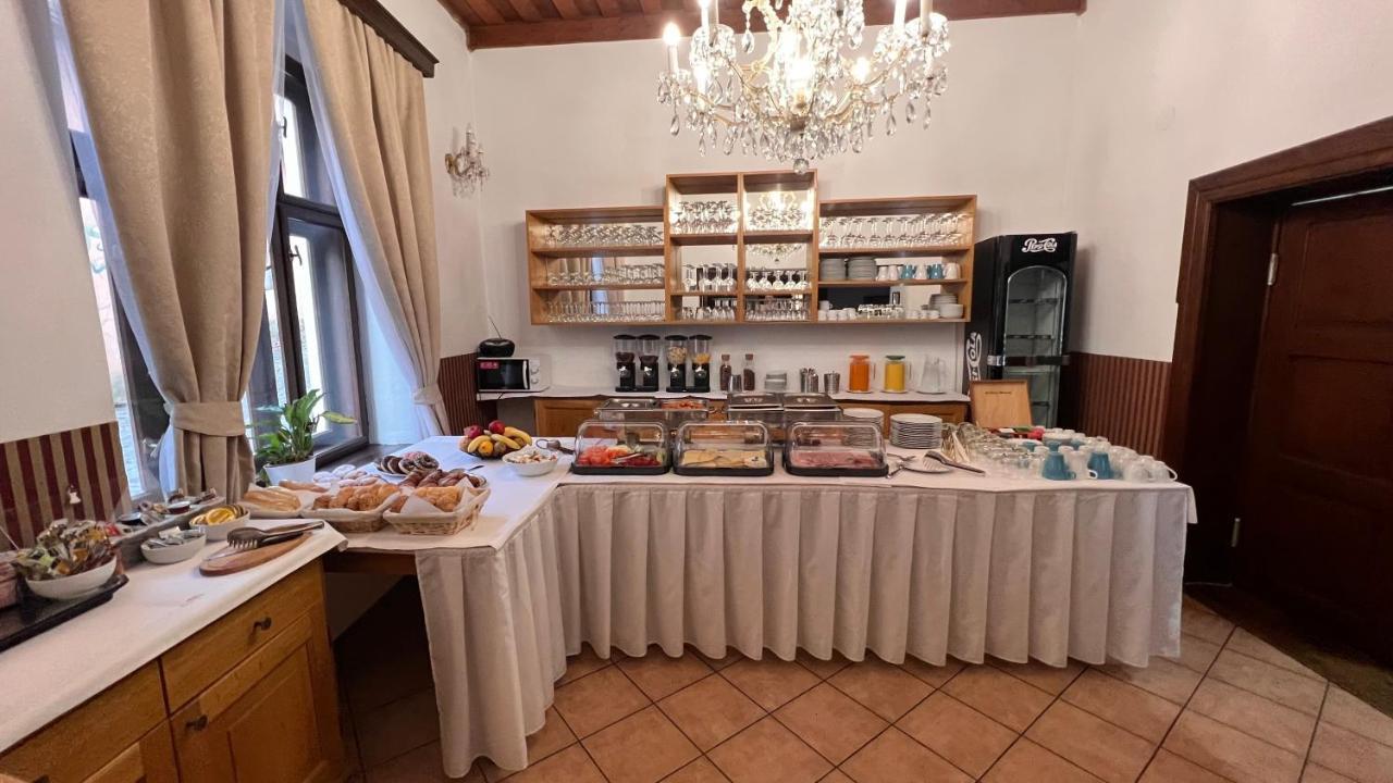 Hotel Salamander - Garni Банска-Штьявница Экстерьер фото